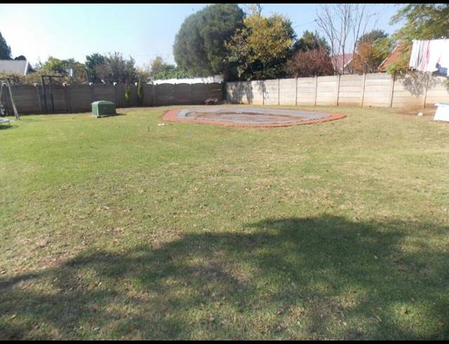 3 BEDROOM PROPERTY TO RENT IN MEYERTON CENTRAL
